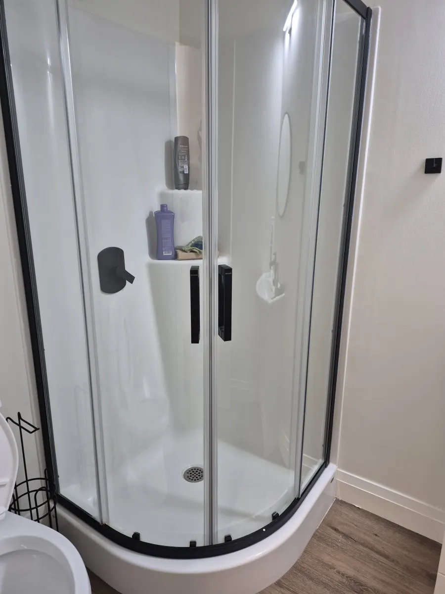 Shower Deep Cleaning